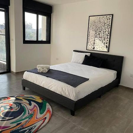 Apartamento Lovely Flat In The Center 36 Tel Aviv Exterior foto